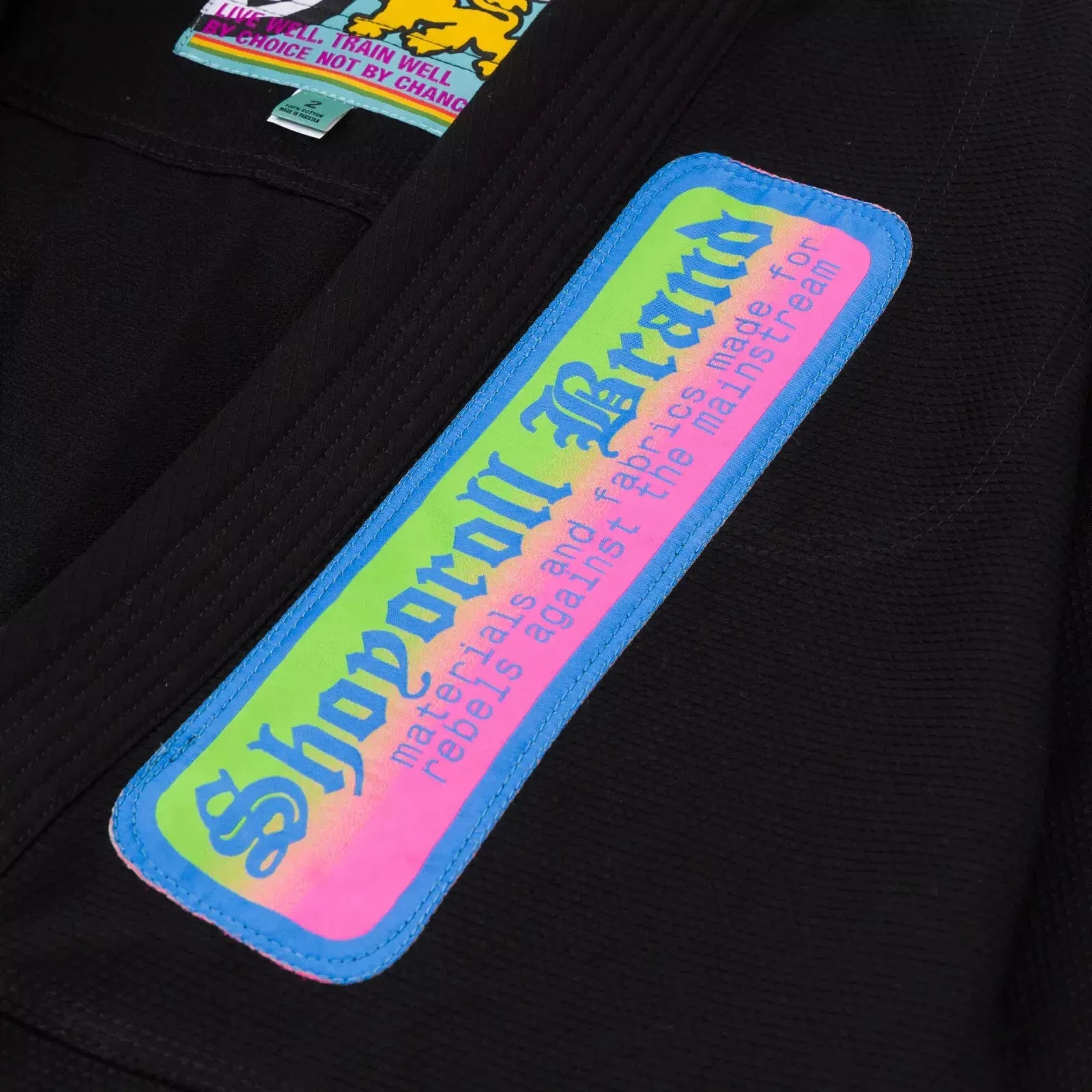 Detailed view of stitching on retro gradient Shoyoroll Gi