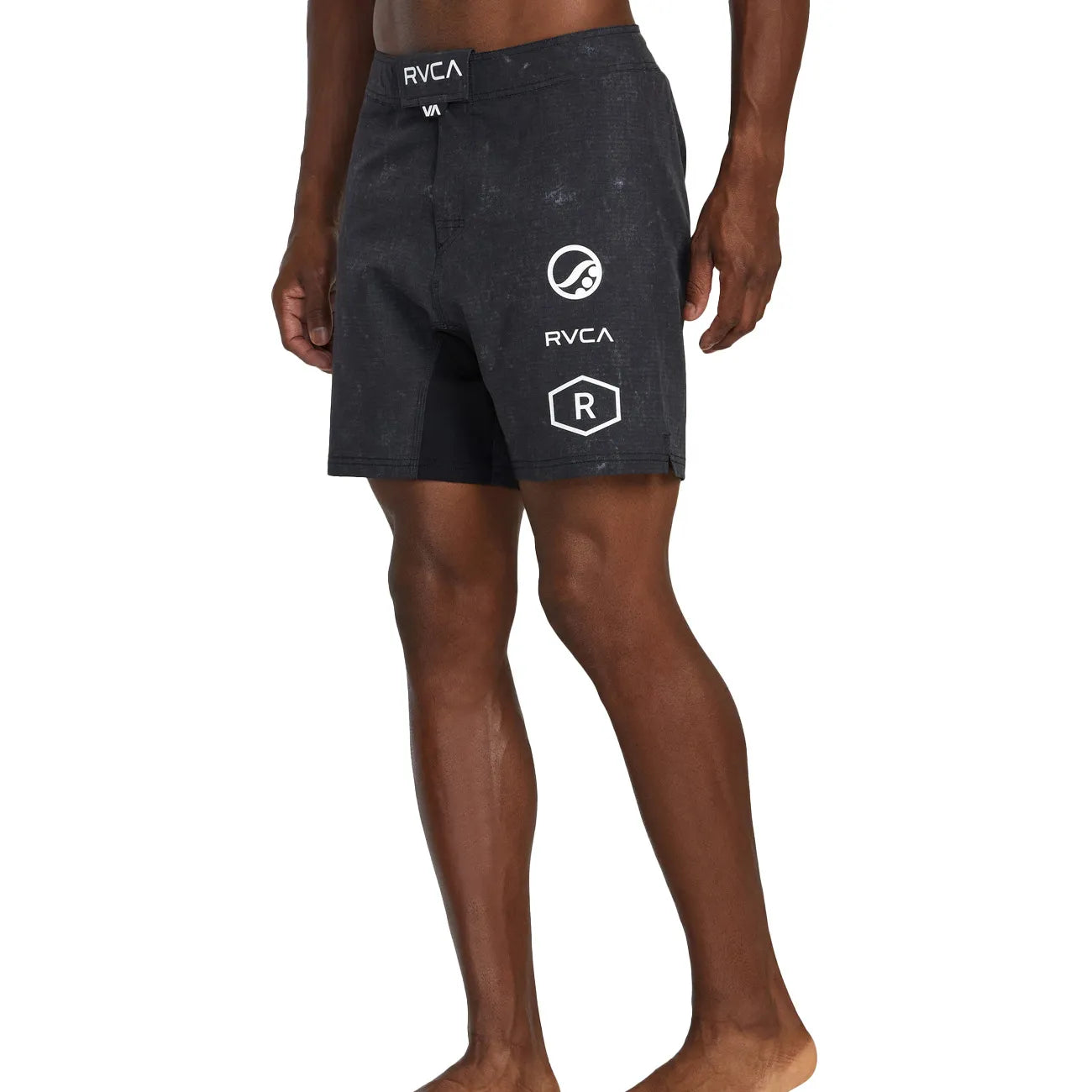 Shoyoroll x RVCA Ruotolo black 17-inch No Gi training shorts